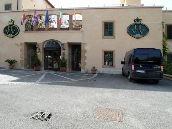Hotel Villa Vecchia Monte Porzio Catone Экстерьер фото