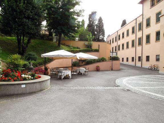 Hotel Villa Vecchia Monte Porzio Catone Экстерьер фото